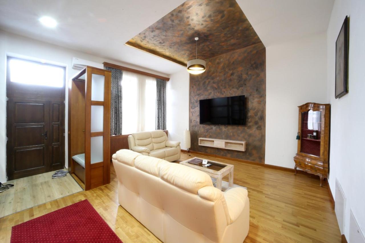 Virag Apartman Luxury Odorheiu Secuiesc Exterior foto